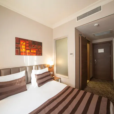 Delta & Old 3* Istanbul