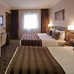 Delta & Old Hotel 3*