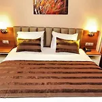 Hotel Delta & Old 3*