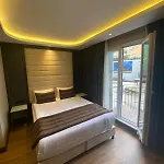 Delta & Old Hotel 3*