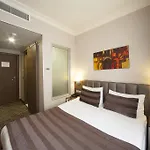 Delta & Old Hotel 3*