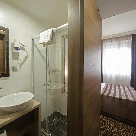 Delta & Old 3* Istanbul