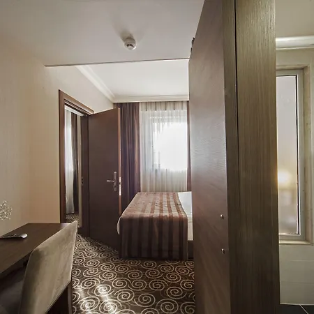 Delta & Old Hotel Istanbul