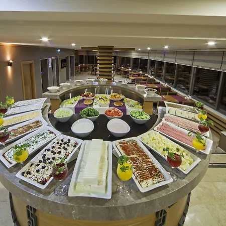 Отель Delta & Old 3*