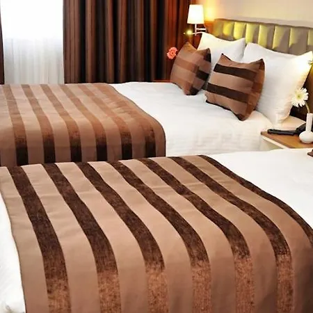 Hotel Delta & Old 3*