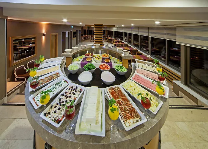 فندق Delta & Old