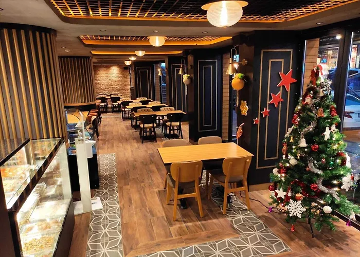 Delta & Old فندق