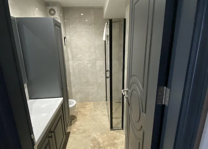 Delta & Old اسطنبول