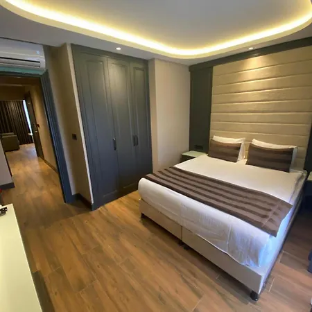 Hotel Delta & Old Estambul